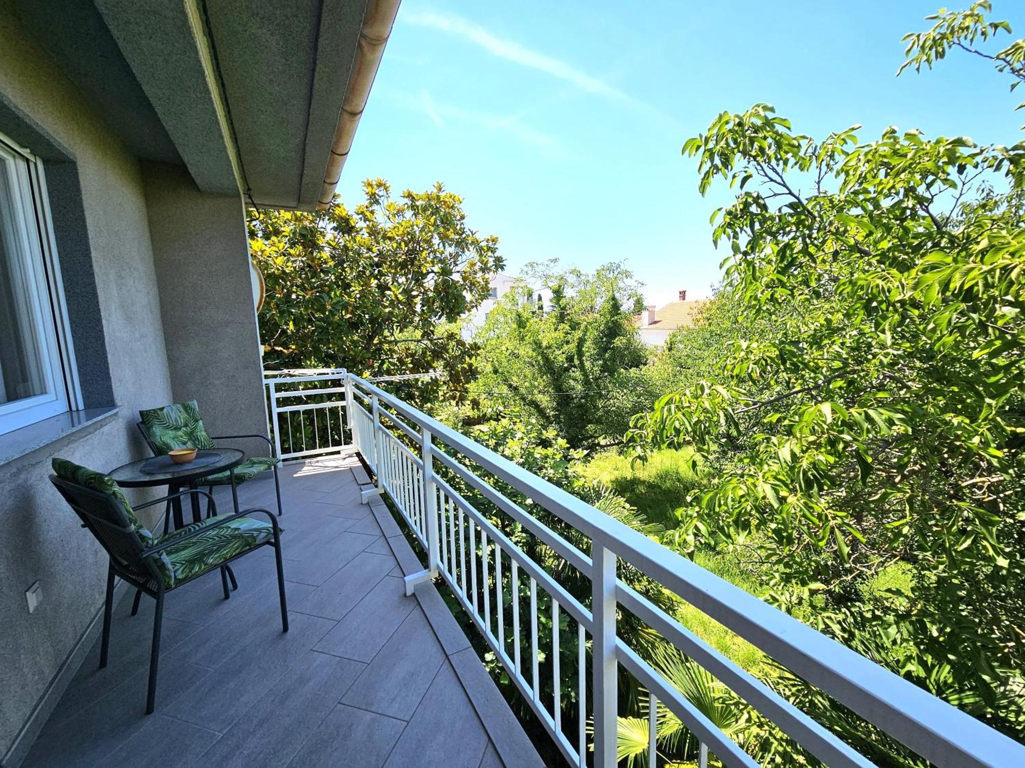 Apartment Olga Malinska Exterior photo